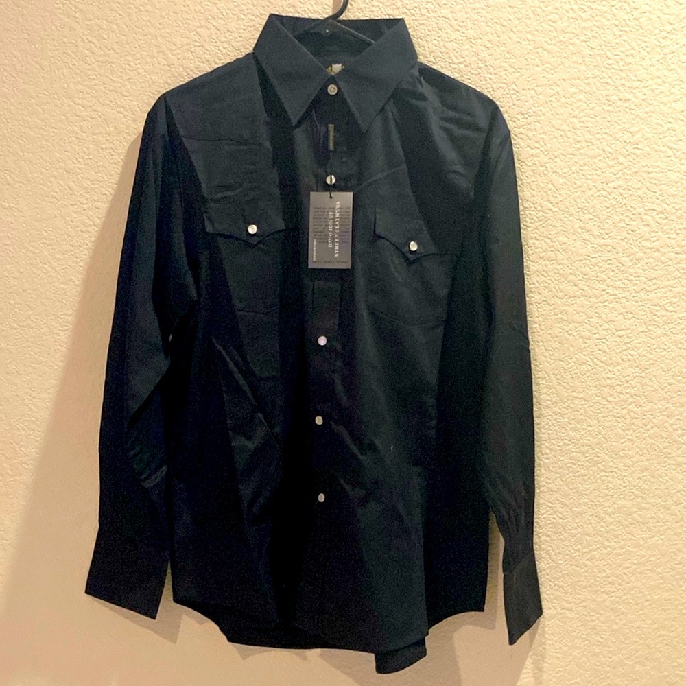 Black Casual Button Down Shirt with Classic Collar